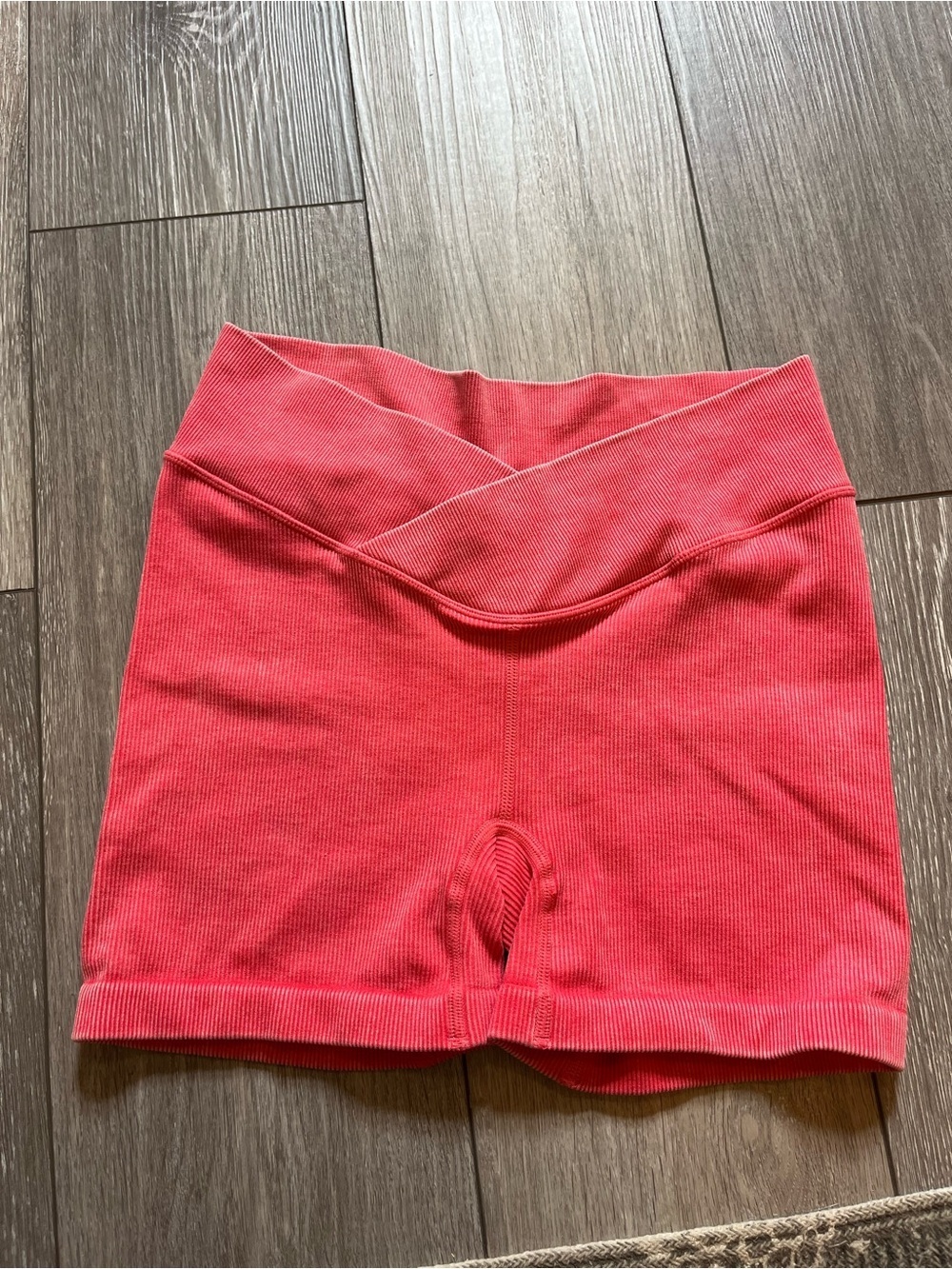 JoyLab Red/Pink Train Shorts Size Medium 4.5”